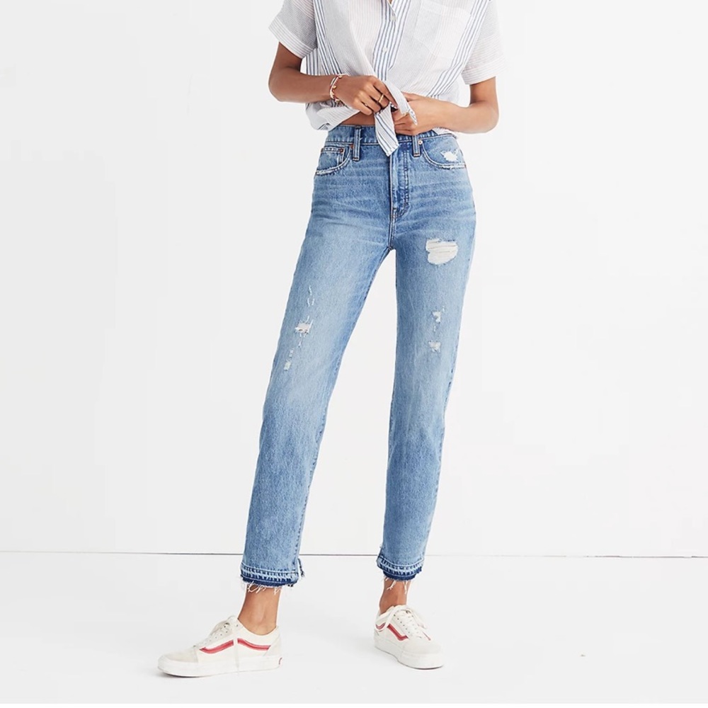 Madewell classic straight jean destructed edition size 26